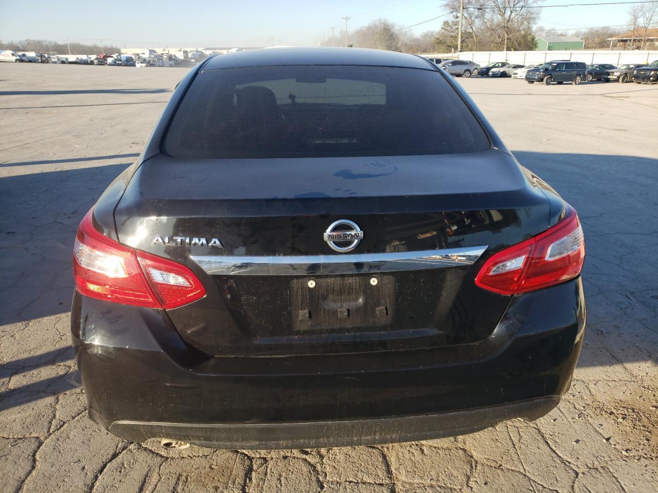 2016 Nissan Altima 2.5 - Image 6