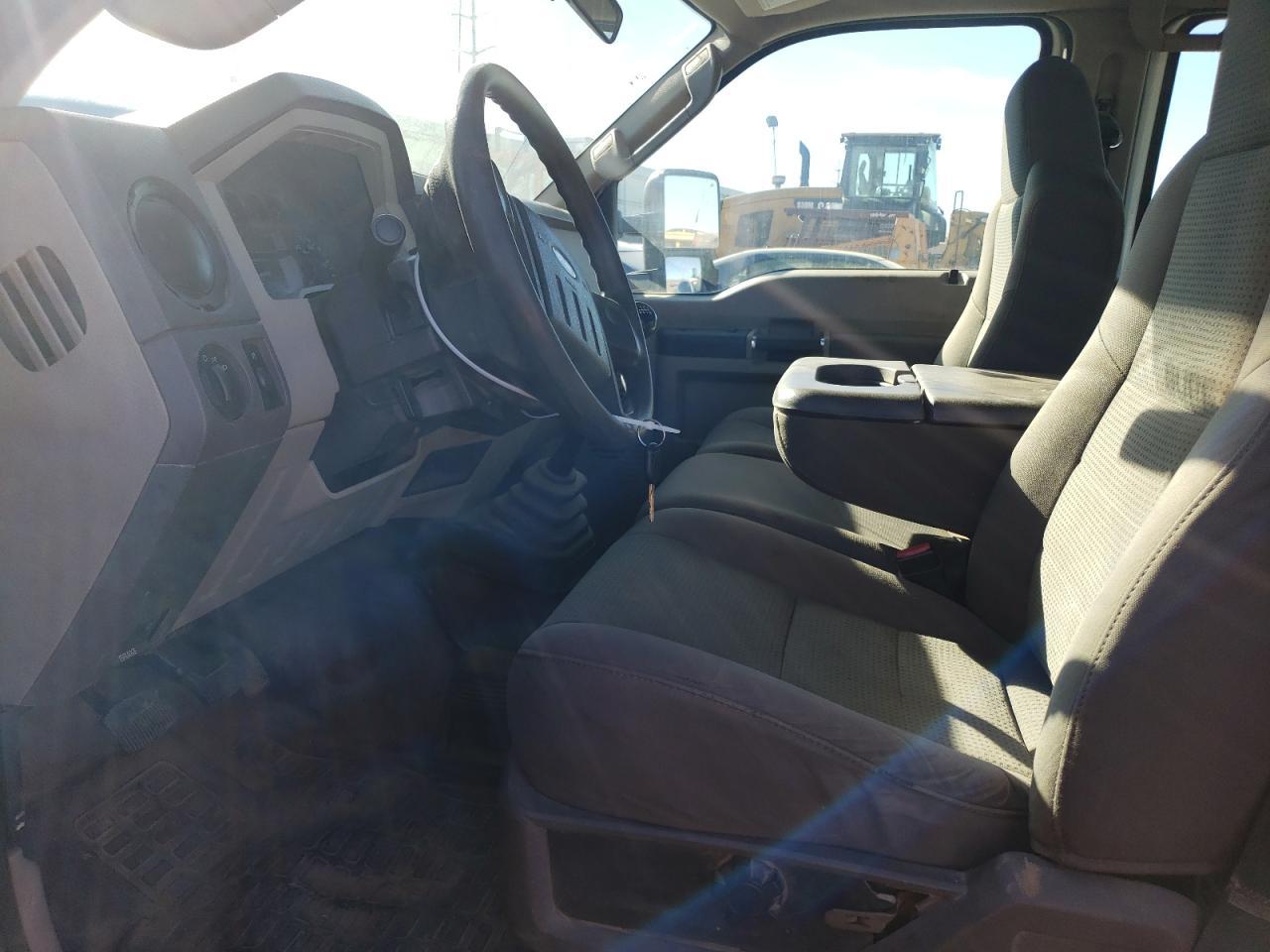 2010 Ford F250 Super Duty - Фото 7
