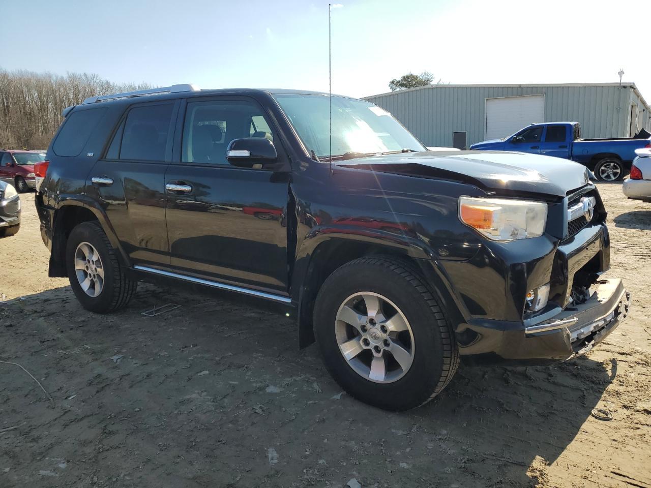 2013 Toyota 4Runner Sr5 - Image 4