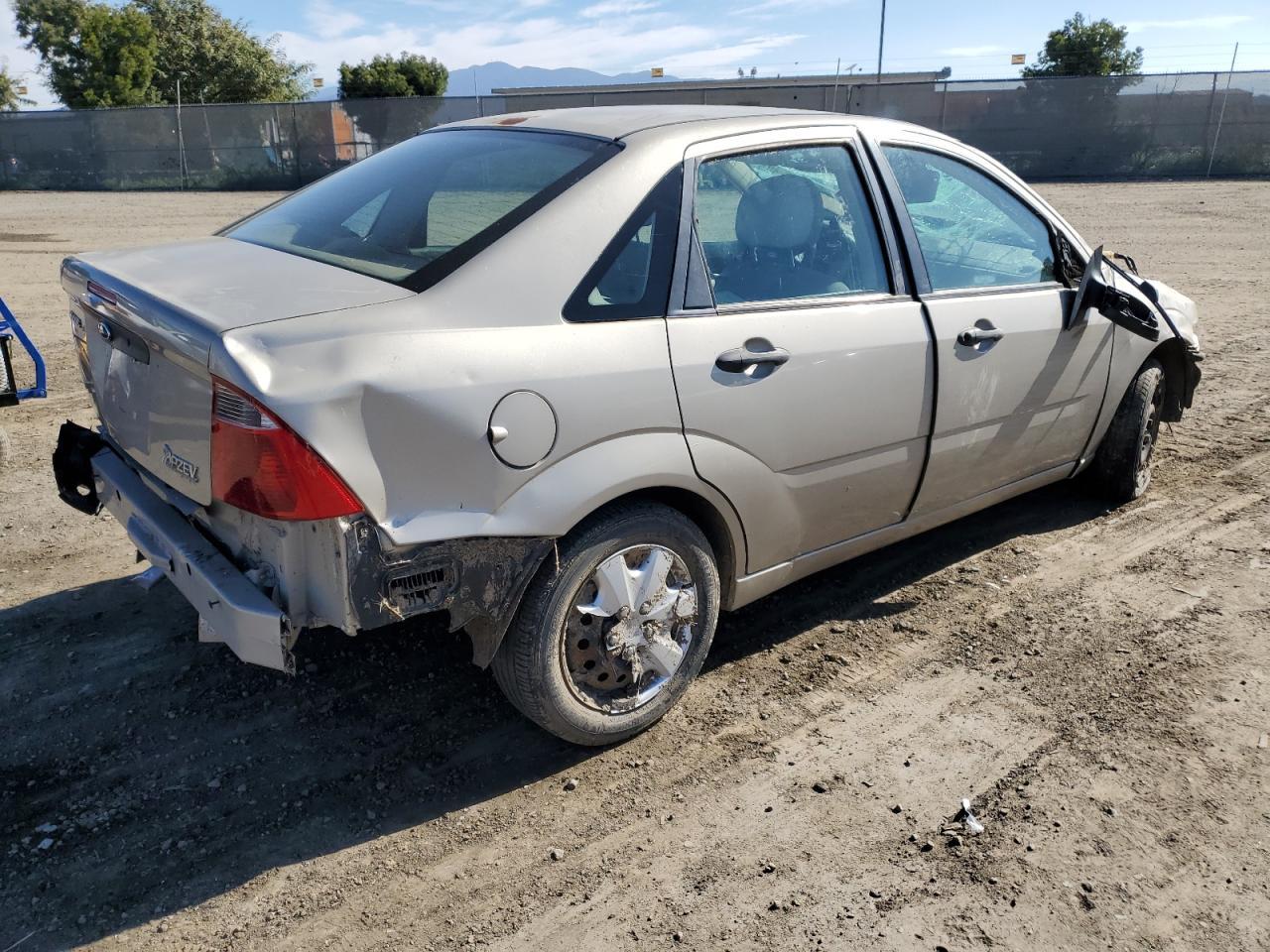 2007 Ford Focus Zx4 - Фото 3