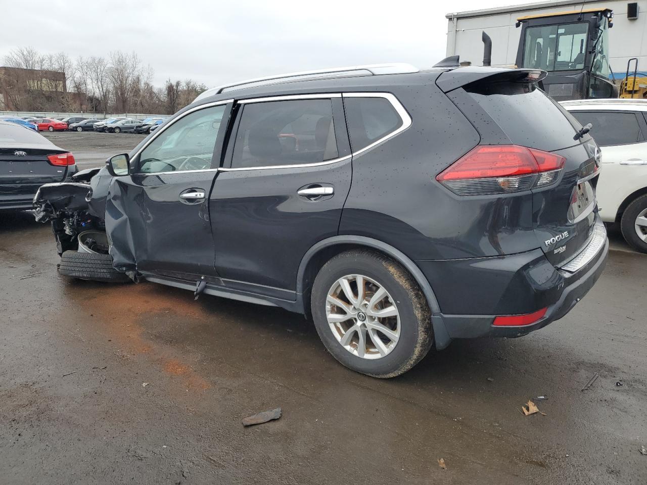 2017 Nissan Rogue S - Image 2