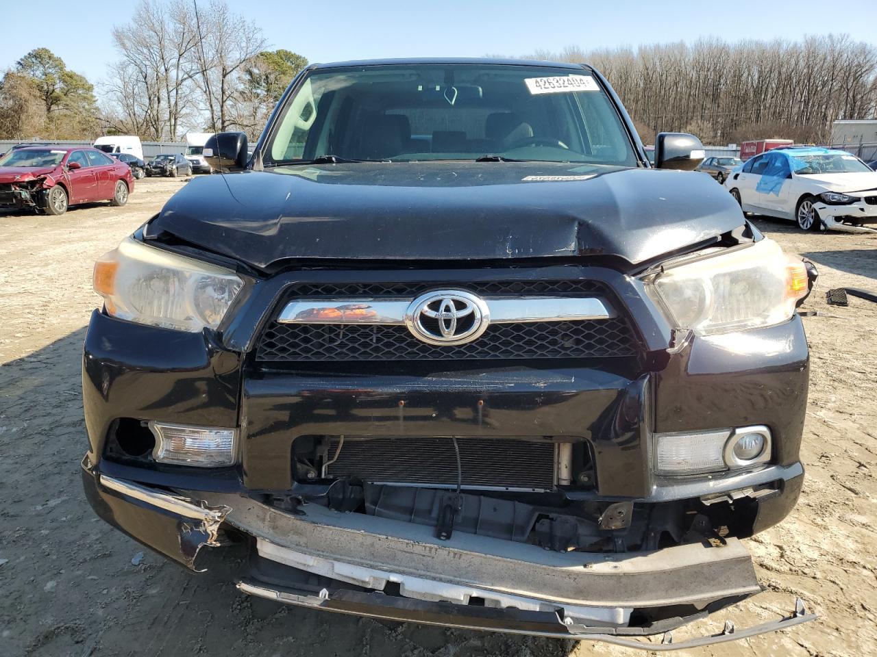 2013 Toyota 4Runner Sr5 - Image 5