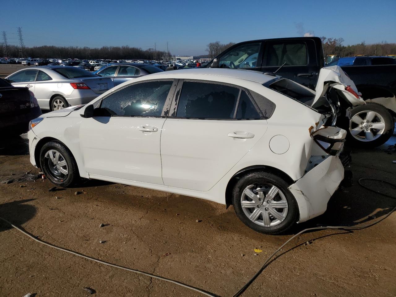 2023 Kia Rio Lx - Image 2