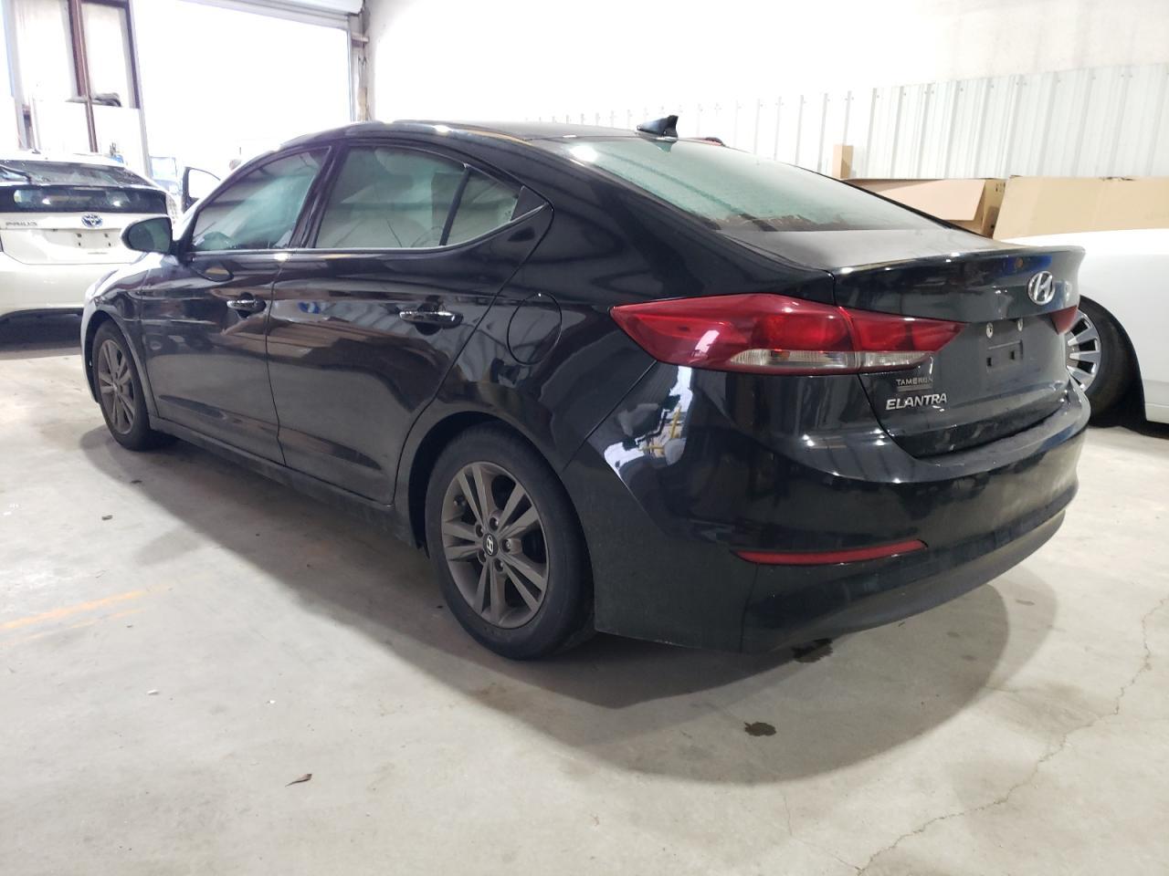 2017 Hyundai Elantra Se - Фото 2