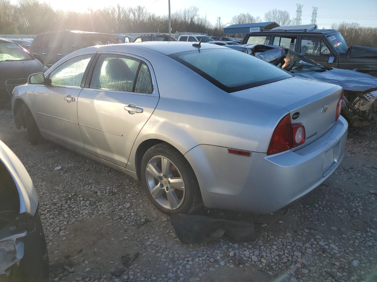 2010 Chevrolet Malibu 2Lt - Фото 2
