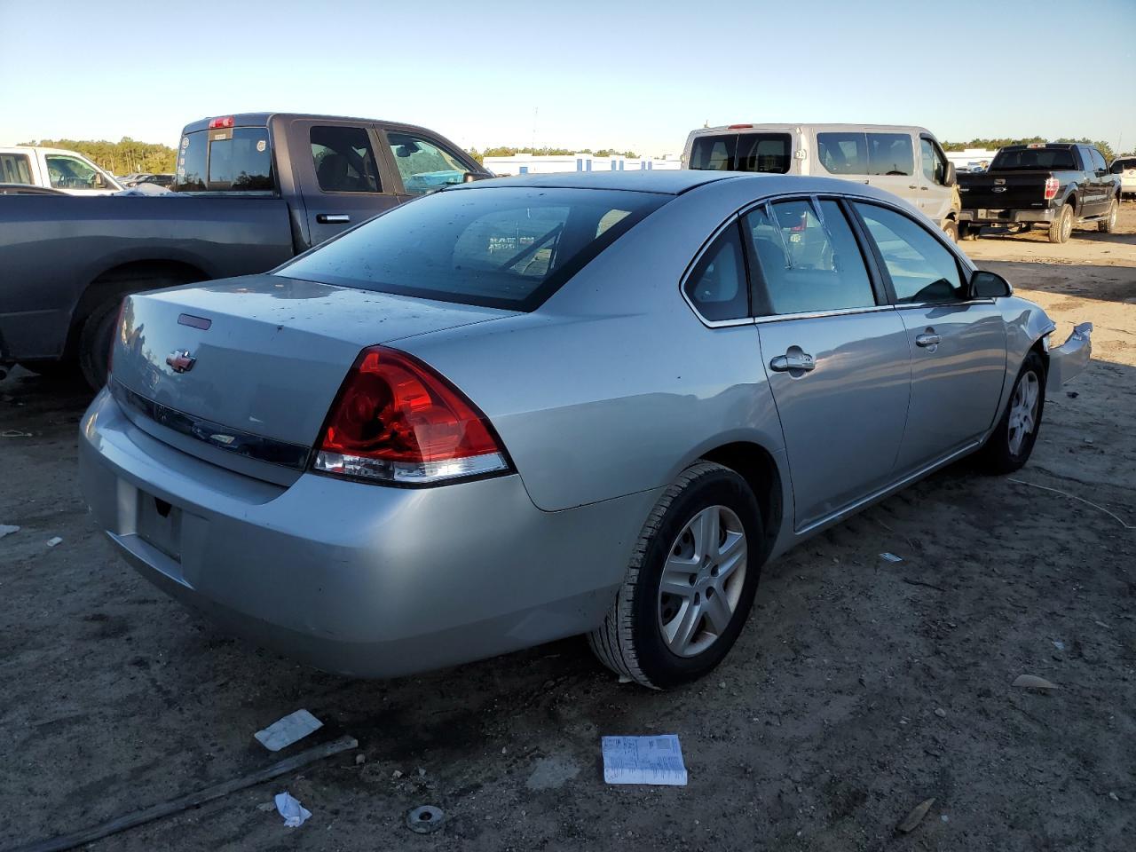 2008 Chevrolet Impala Ls - Image 3