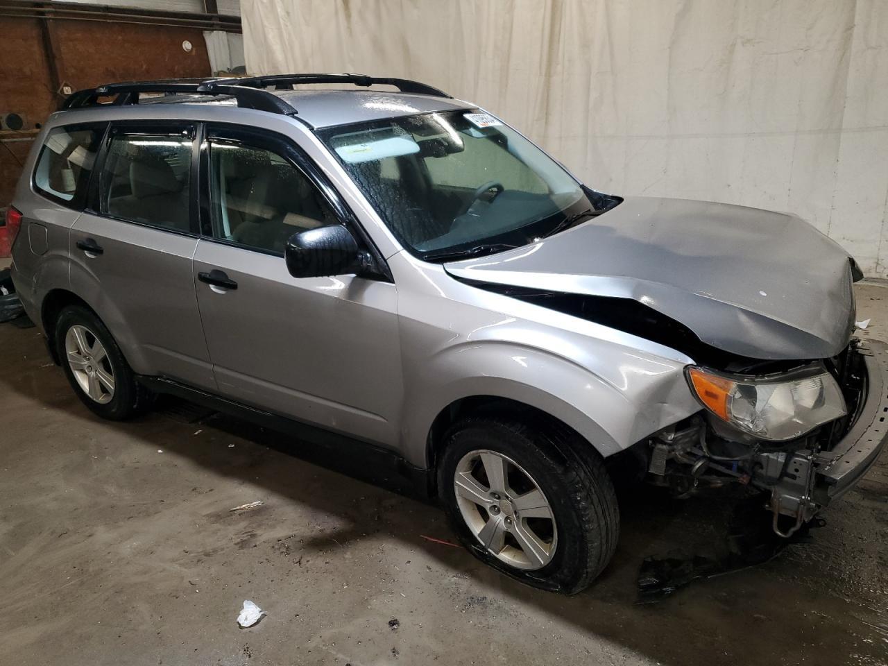 2011 Subaru Forester 2.5X - Фото 4
