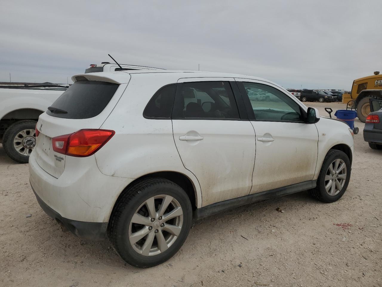 2014 Mitsubishi Outlander Sport Es - Фото 3