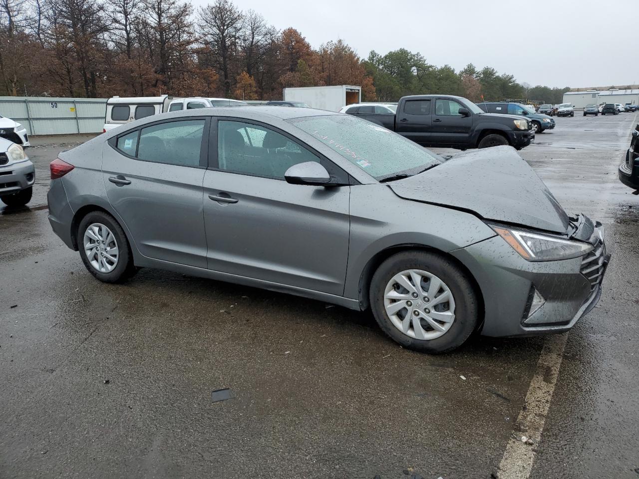2019 Hyundai Elantra Se - Фото 4