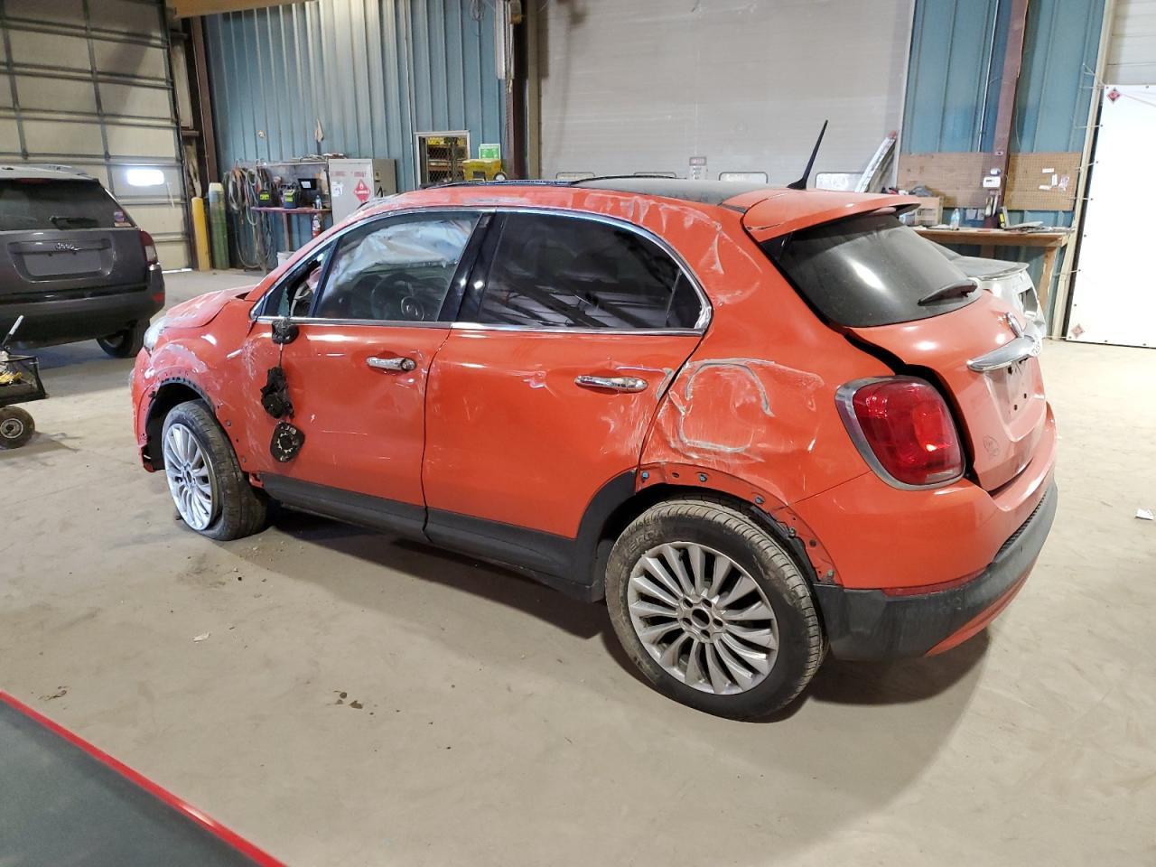 2016 Fiat 500X Lounge - Фото 2