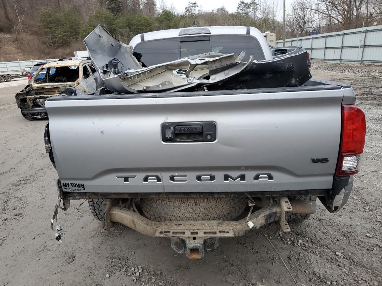 2019 Toyota Tacoma Double Cab - Image 6