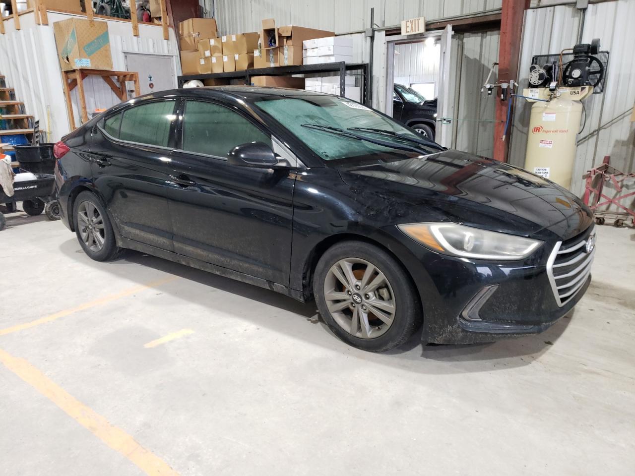 2017 Hyundai Elantra Se - Фото 4