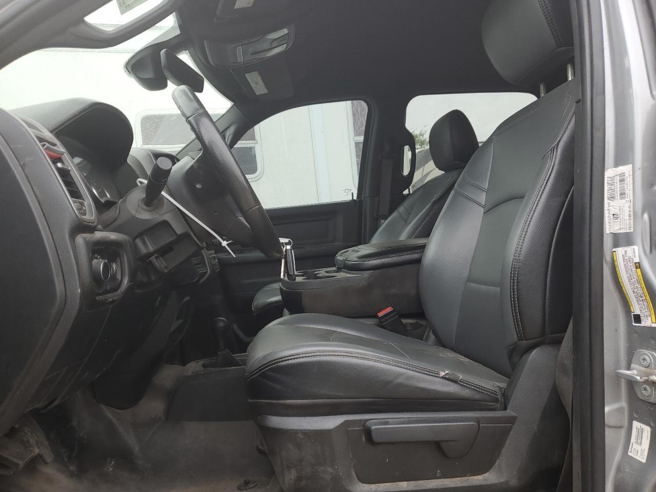 2022 Ram 3500 - Image 7