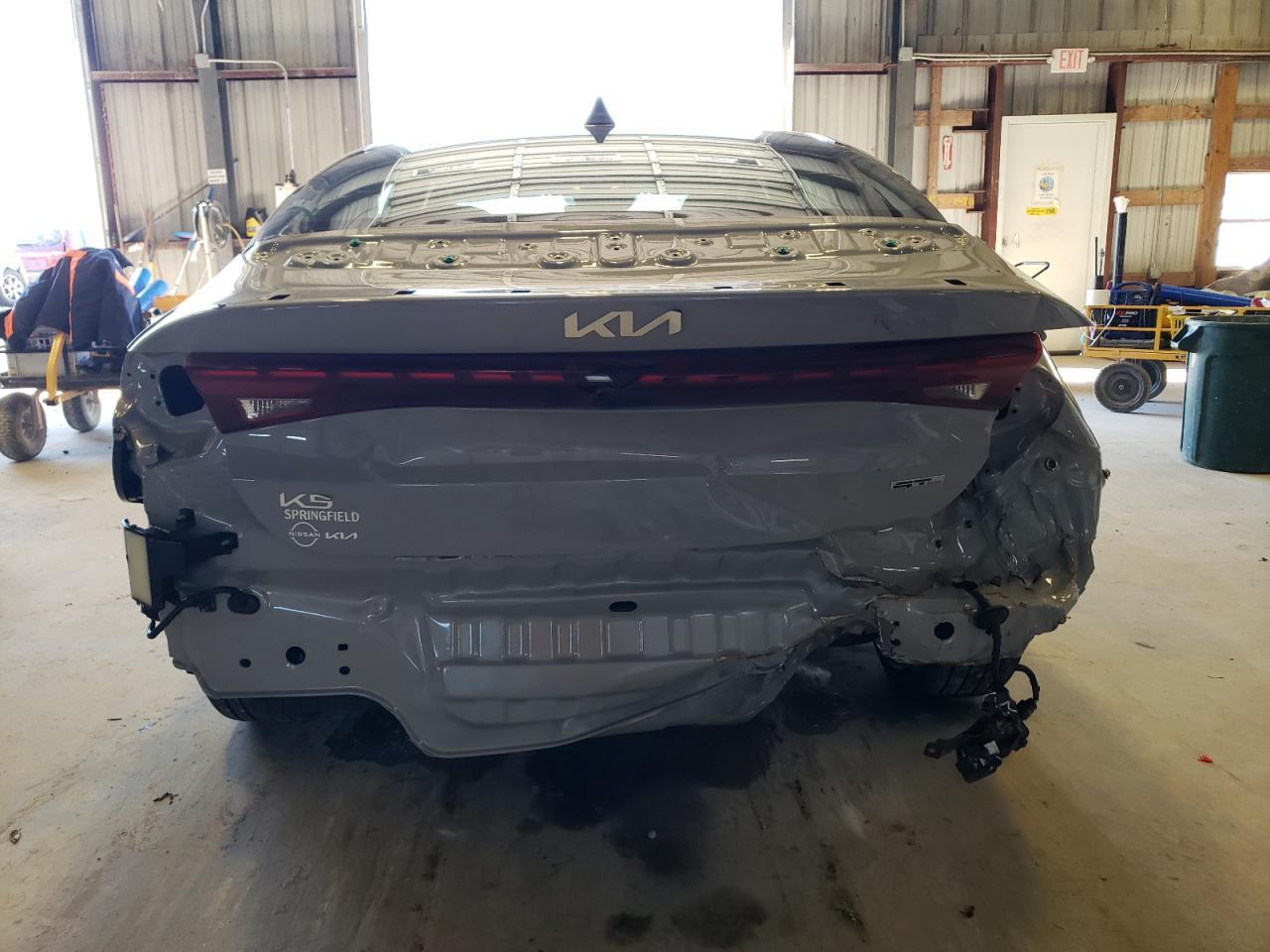 2024 Kia K5 Gt Line - Фото 6