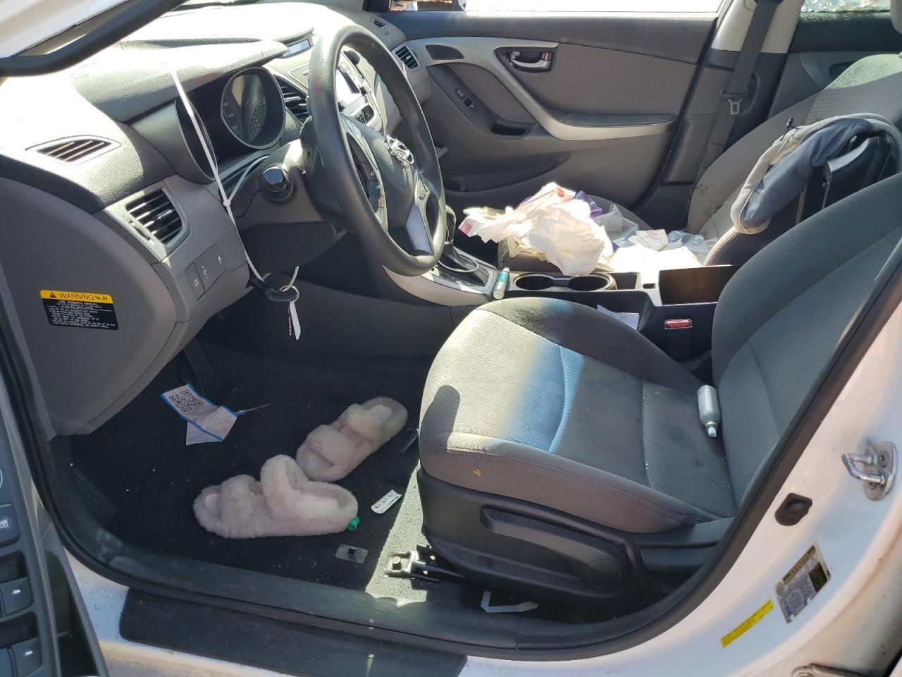2016 Hyundai Elantra Se - Фото 7