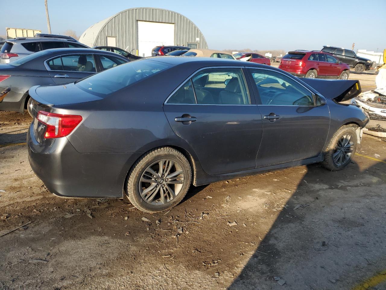2013 Toyota Camry L - Image 3