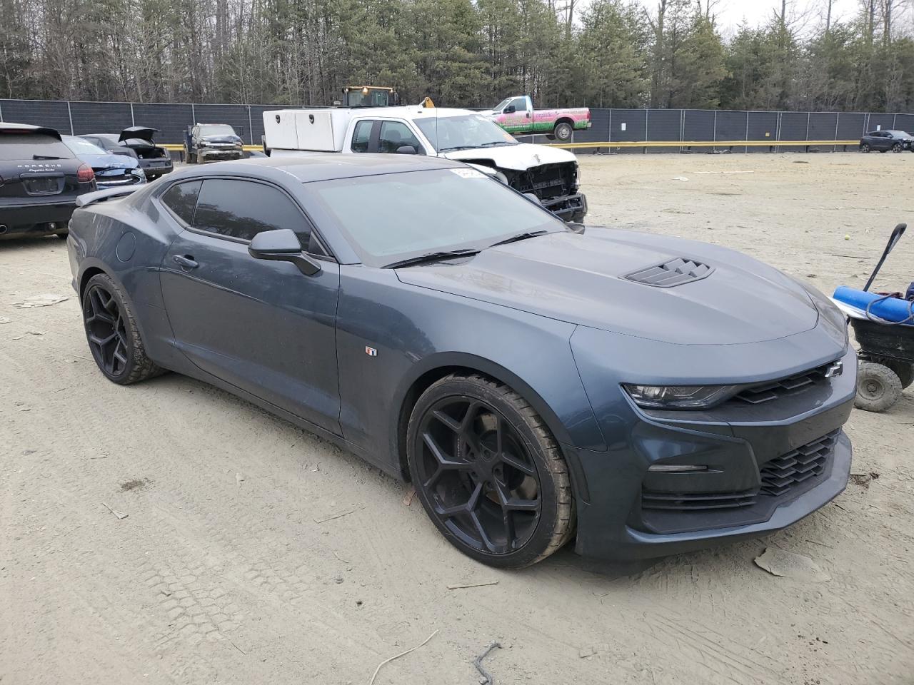 2023 Chevrolet Camaro Lt1 - Image 4