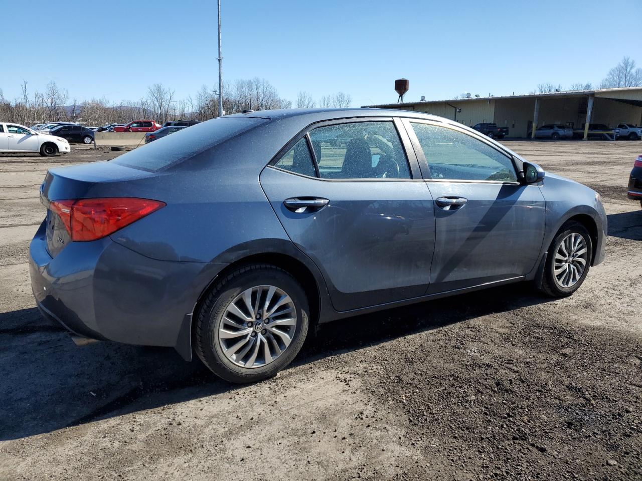 2018 Toyota Corolla L - Фото 3