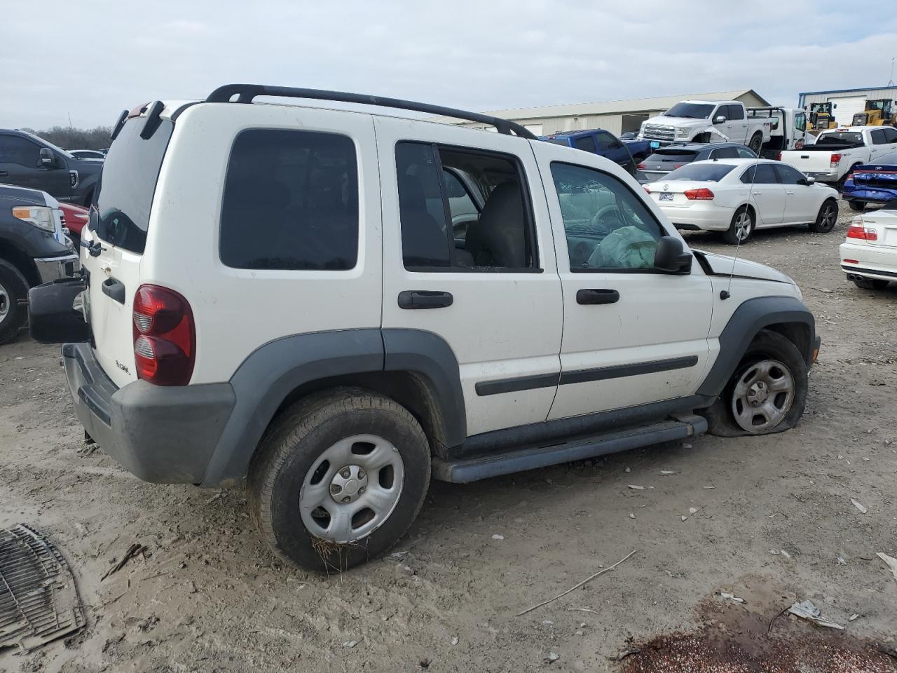 2006 Jeep Liberty Sport - Фото 3
