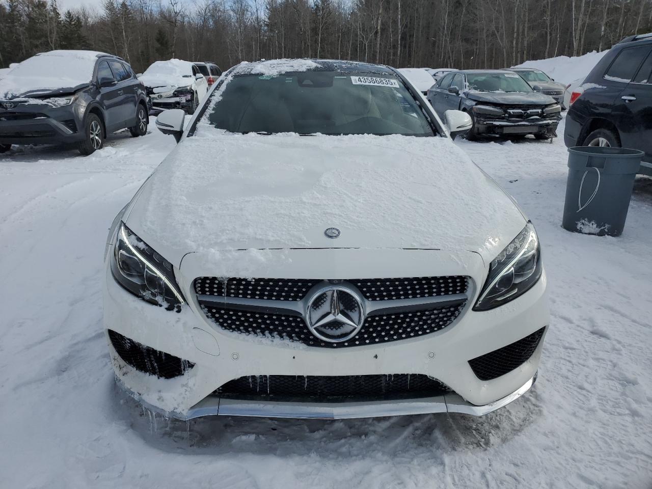 2017 Mercedes-Benz C 300 4Matic - Фото 5