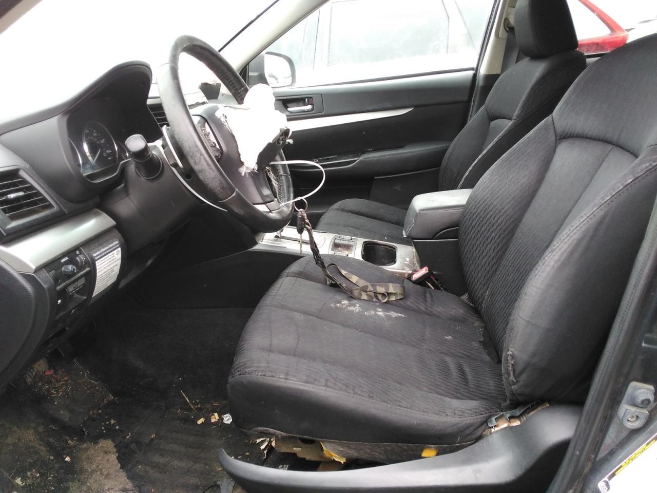 2012 Subaru Outback 2.5I Premium - Фото 7