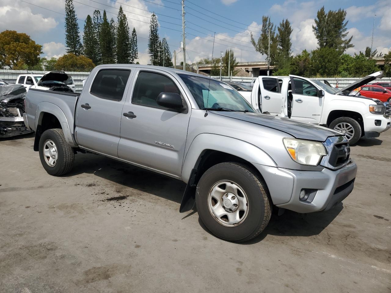 2015 Toyota Tacoma Double Cab Prerunner - Фото 4