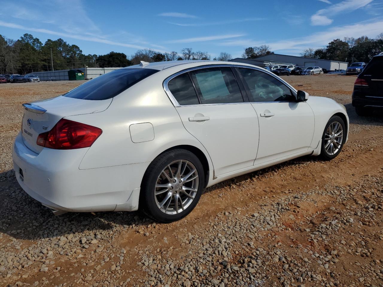 2011 Infiniti G37 Base - Фото 3