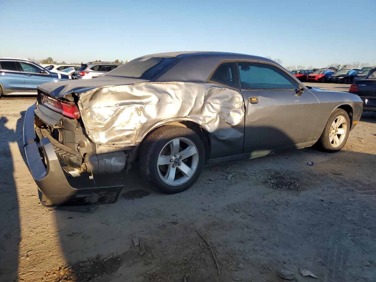 2011 Dodge Challenger - Фото 3
