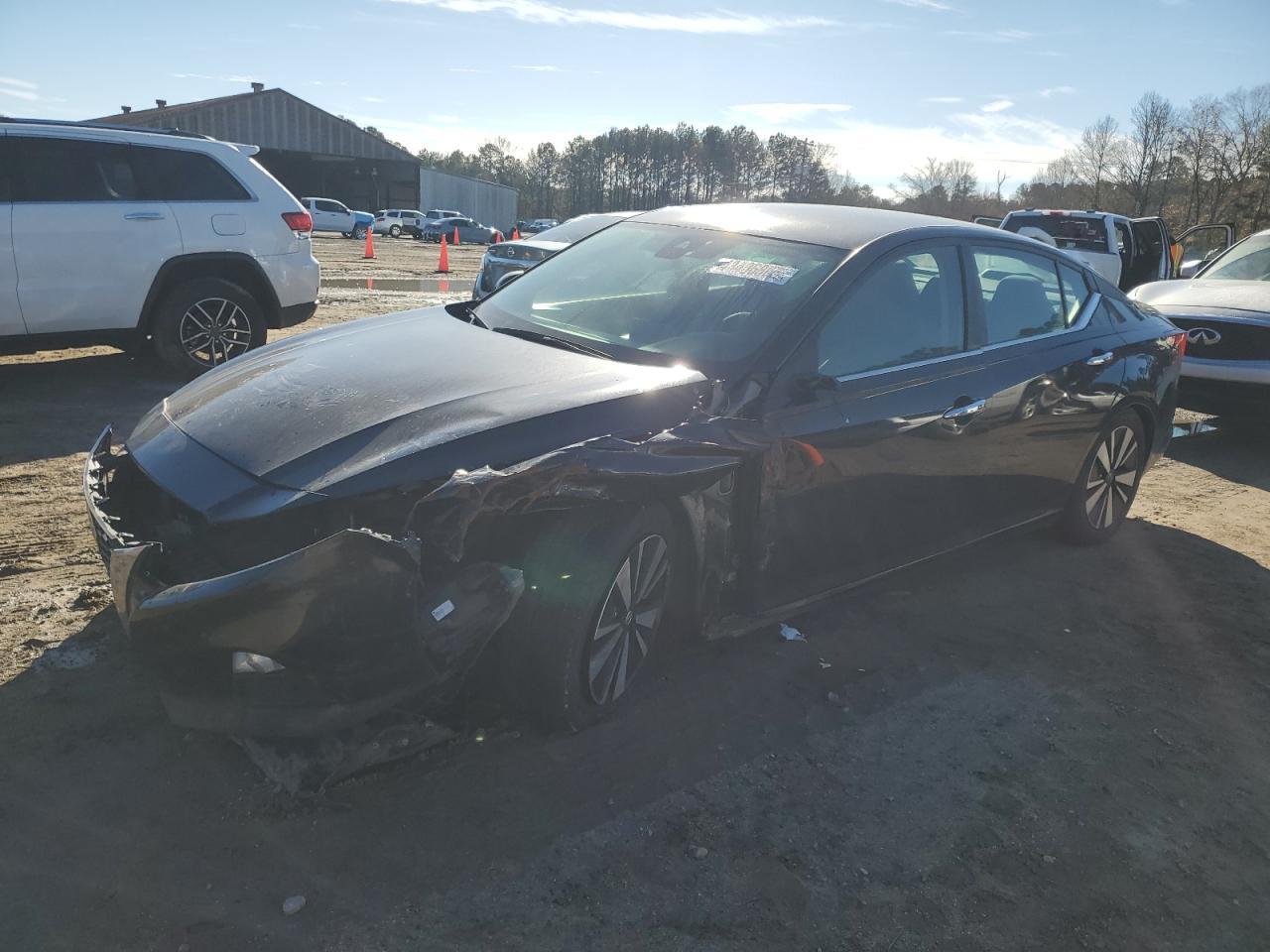 2022 Nissan Altima Sv