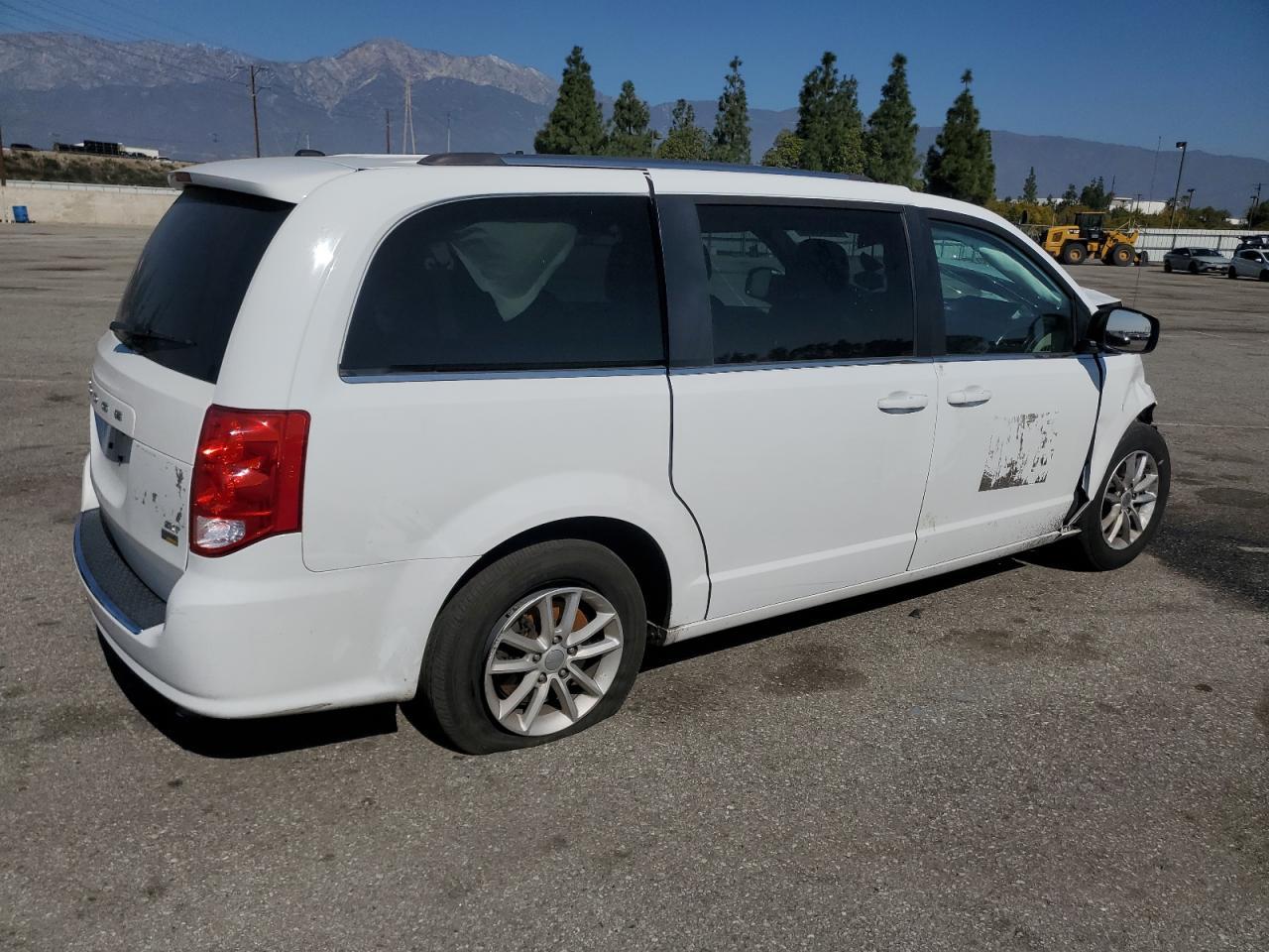 2019 Dodge Grand Caravan Sxt - Фото 3
