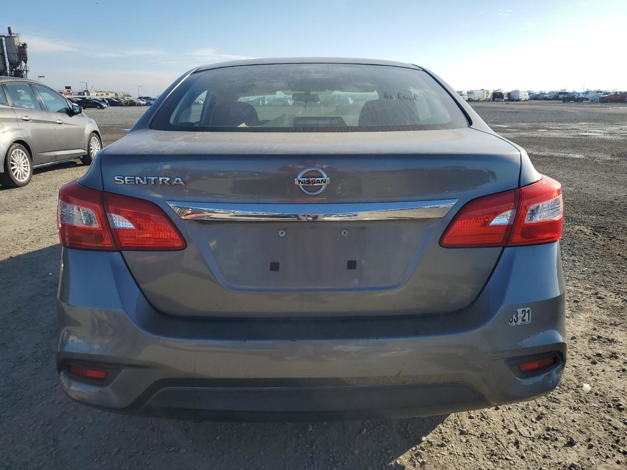 2016 Nissan Sentra S - Image 6