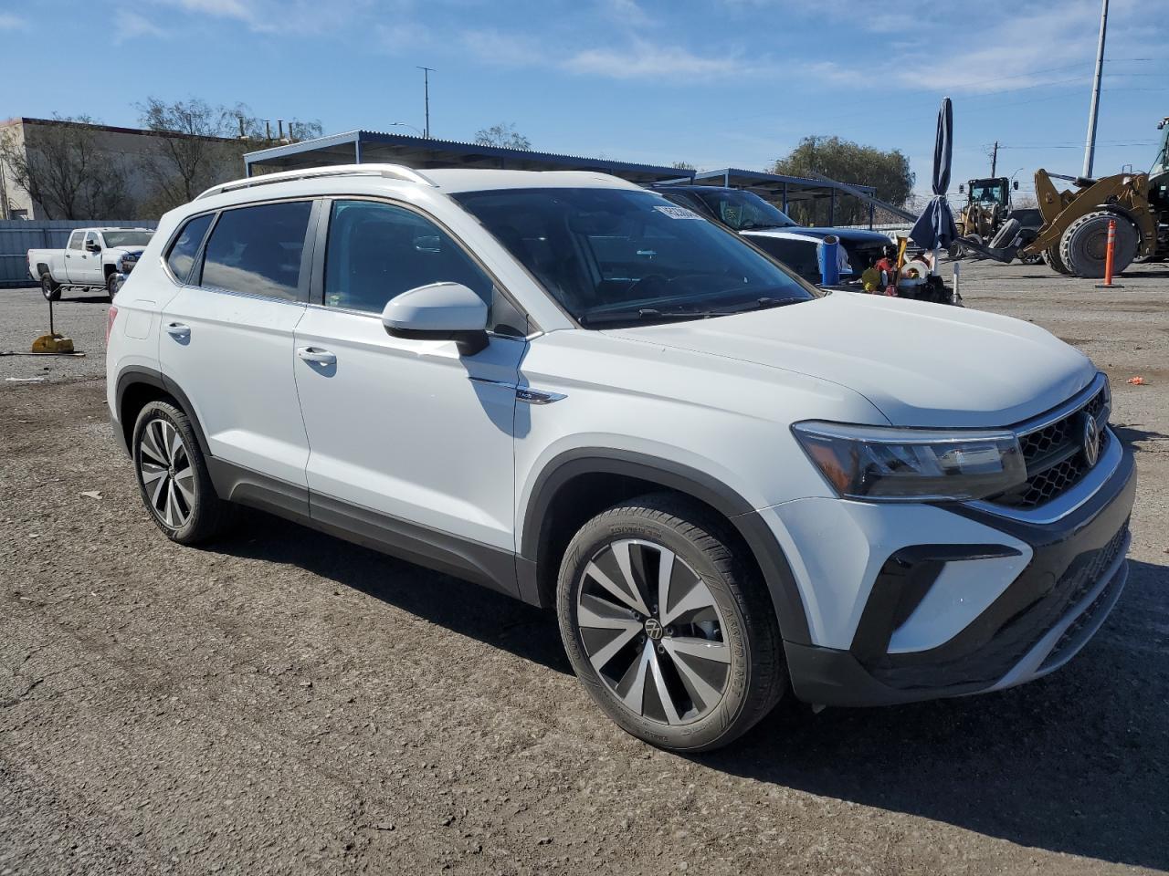 2023 Volkswagen Taos Se - Фото 4