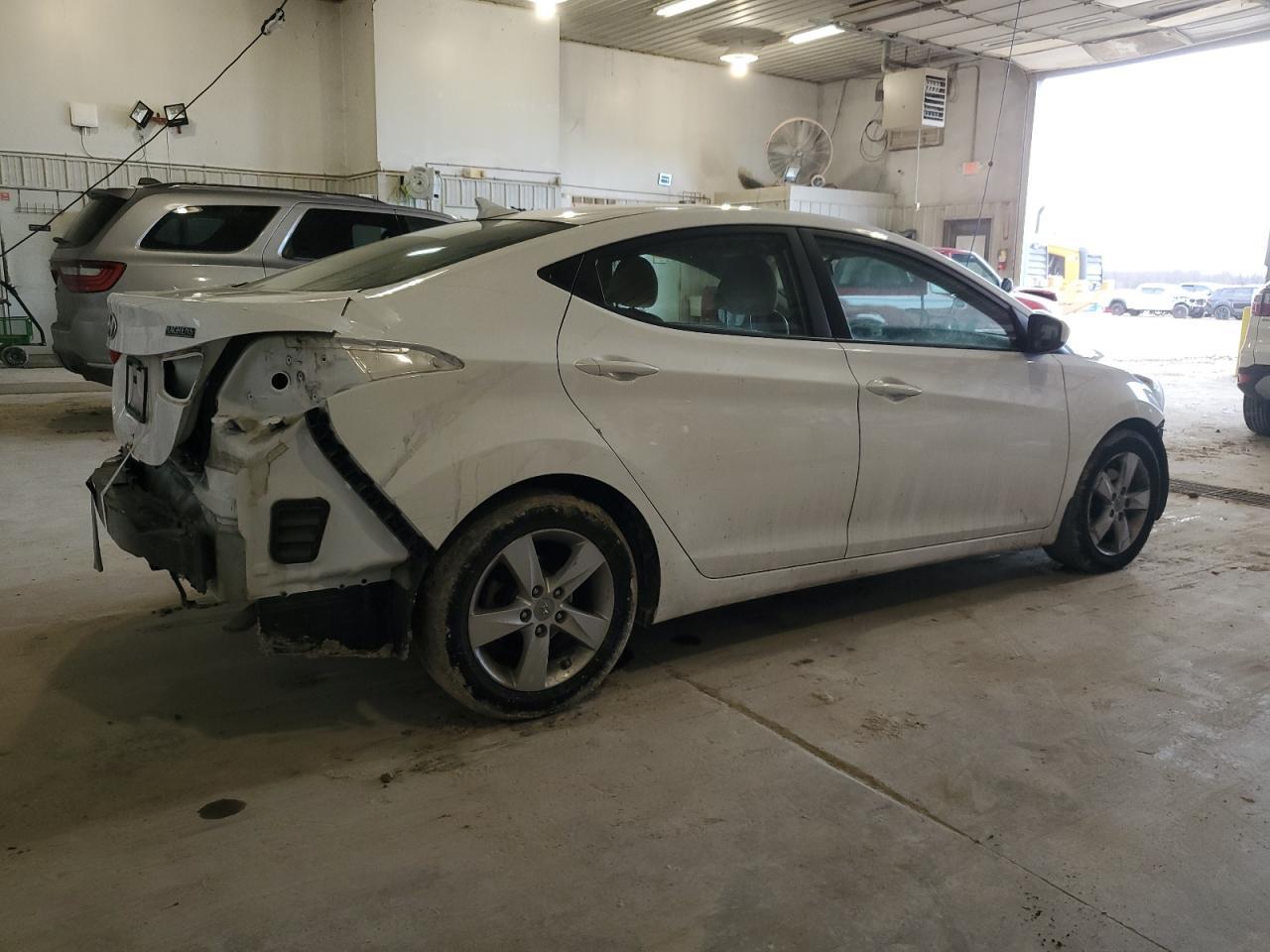 2013 Hyundai Elantra Gls - Фото 3