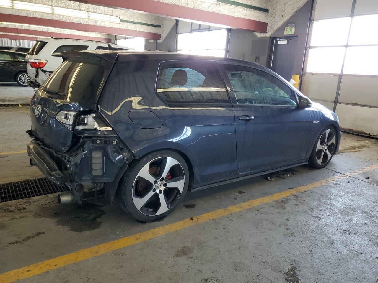 2016 Volkswagen Gti S/Se - Фото 3