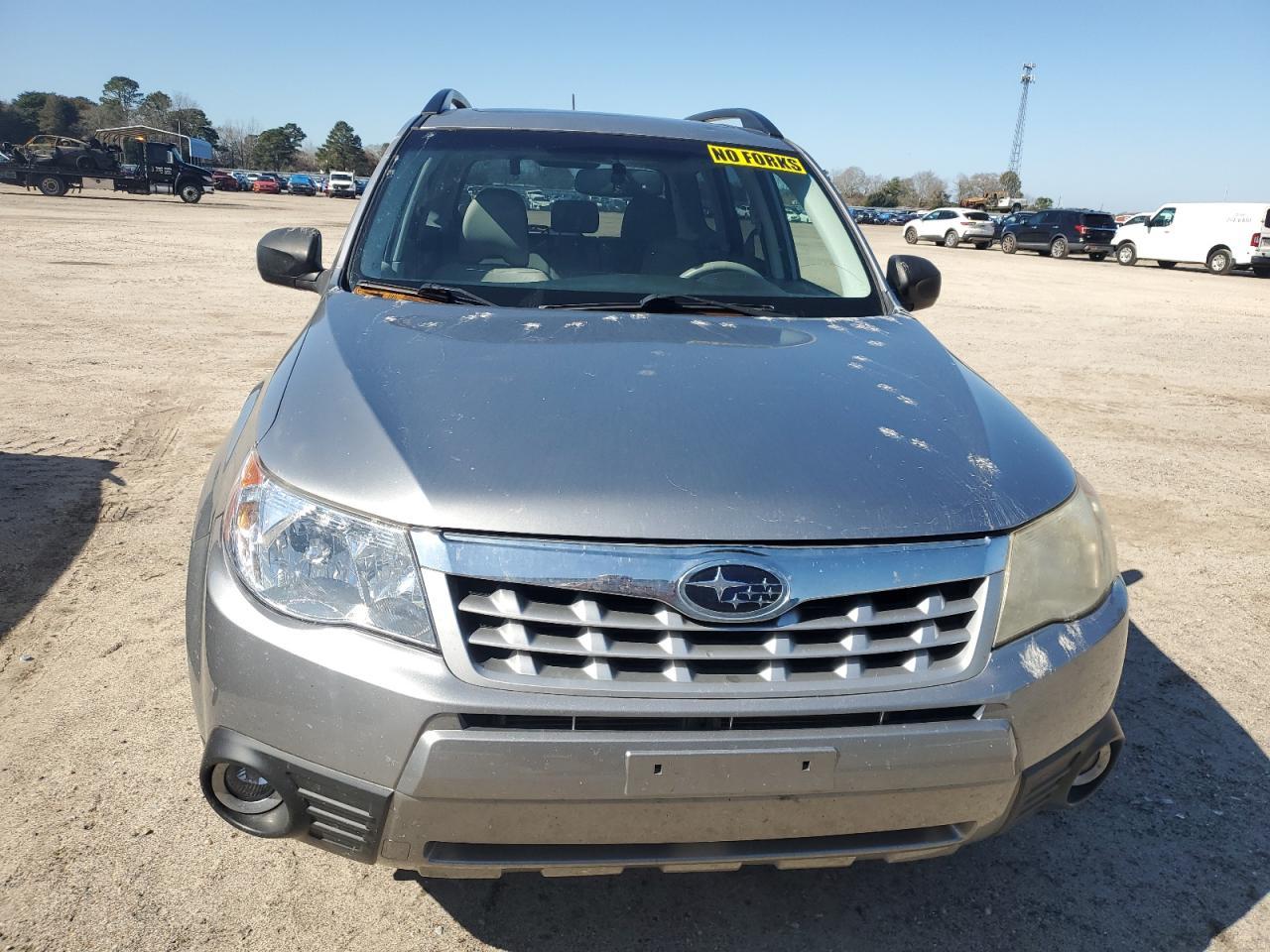 2011 Subaru Forester Limited - Image 5