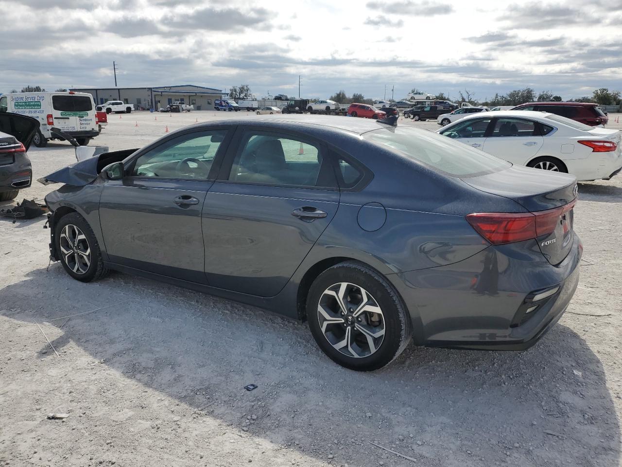 2019 Kia Forte Fe - Фото 2