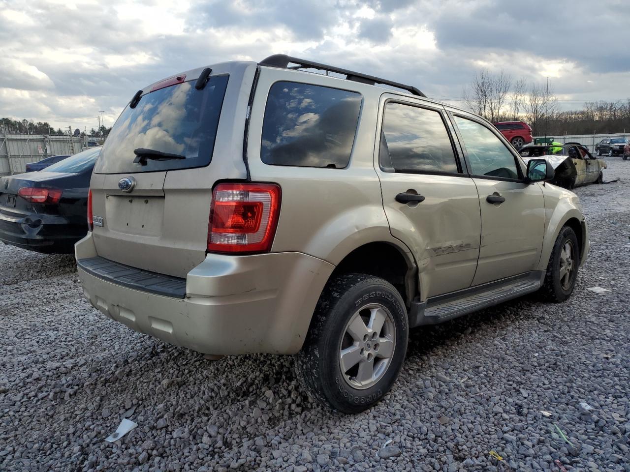 2012 Ford Escape Xlt - Фото 3