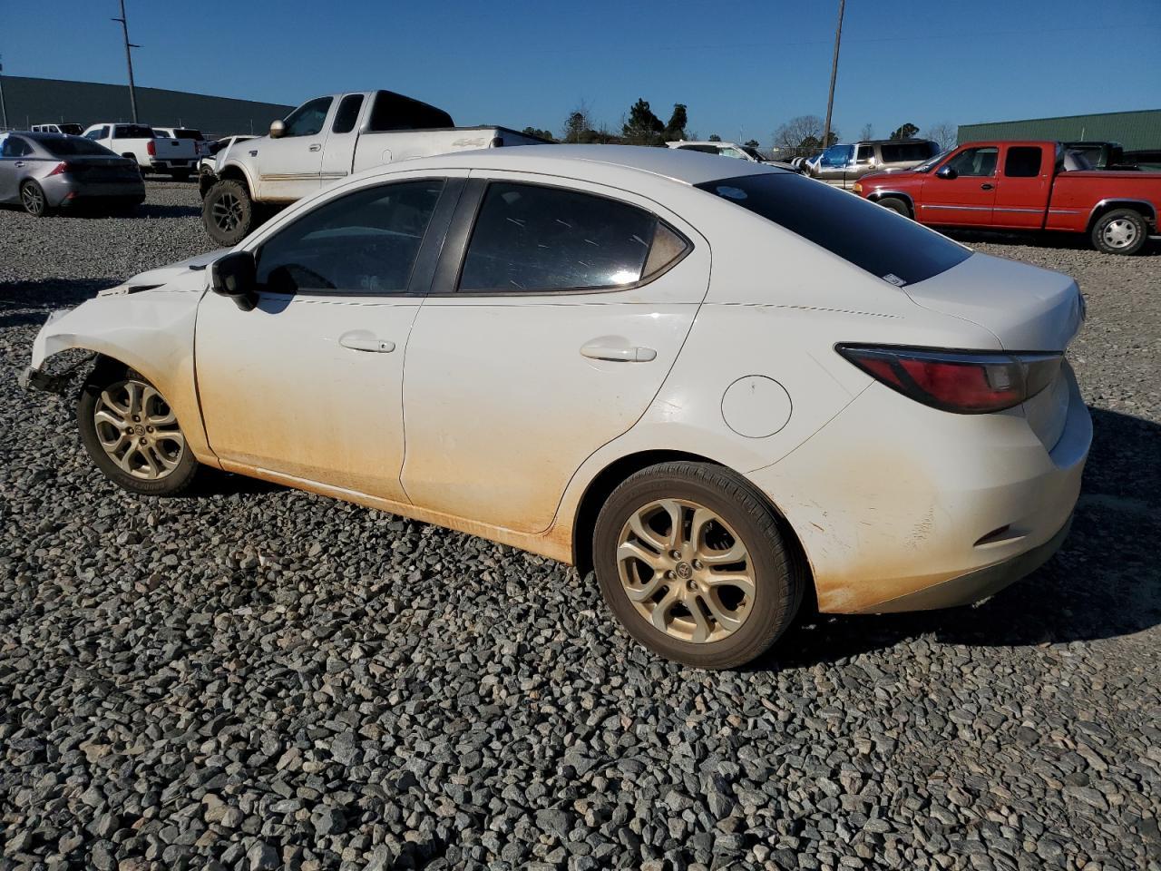2018 Toyota Yaris Ia - Image 2