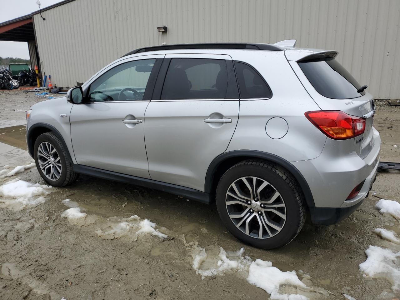 2018 Mitsubishi Outlander Sport Sel - Фото 2
