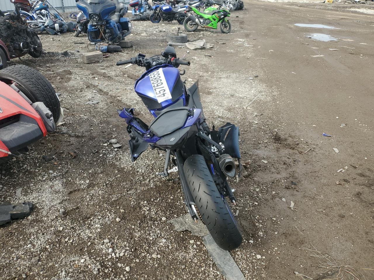 2024 Yamaha Yzfr3 A - Фото 4