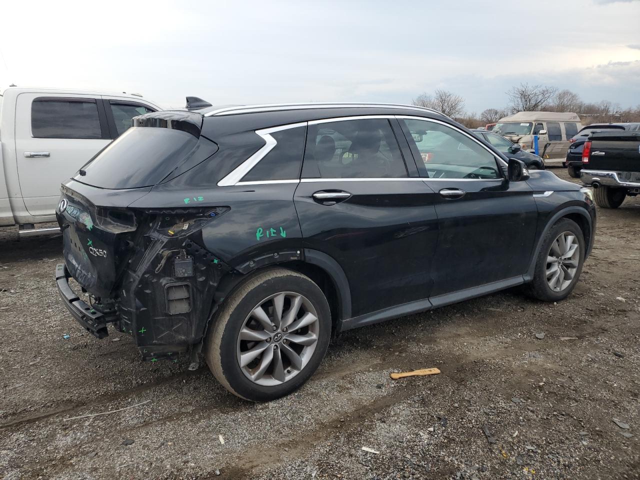 2019 Infiniti Qx50 Essential - Фото 3