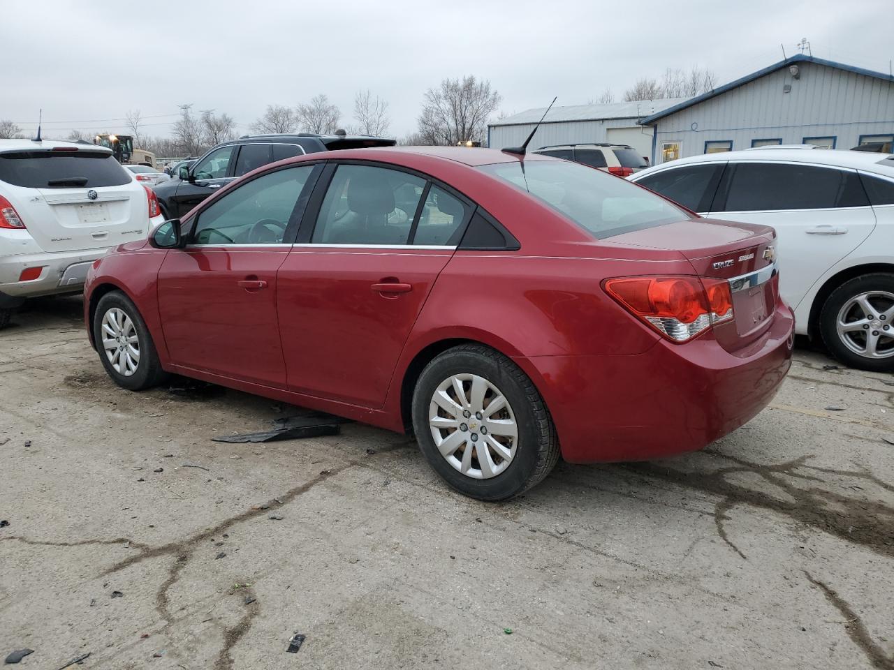 2011 Chevrolet Cruze Lt - Image 2