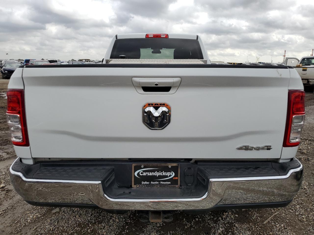 2021 Ram 3500 Big Horn - Фото 6