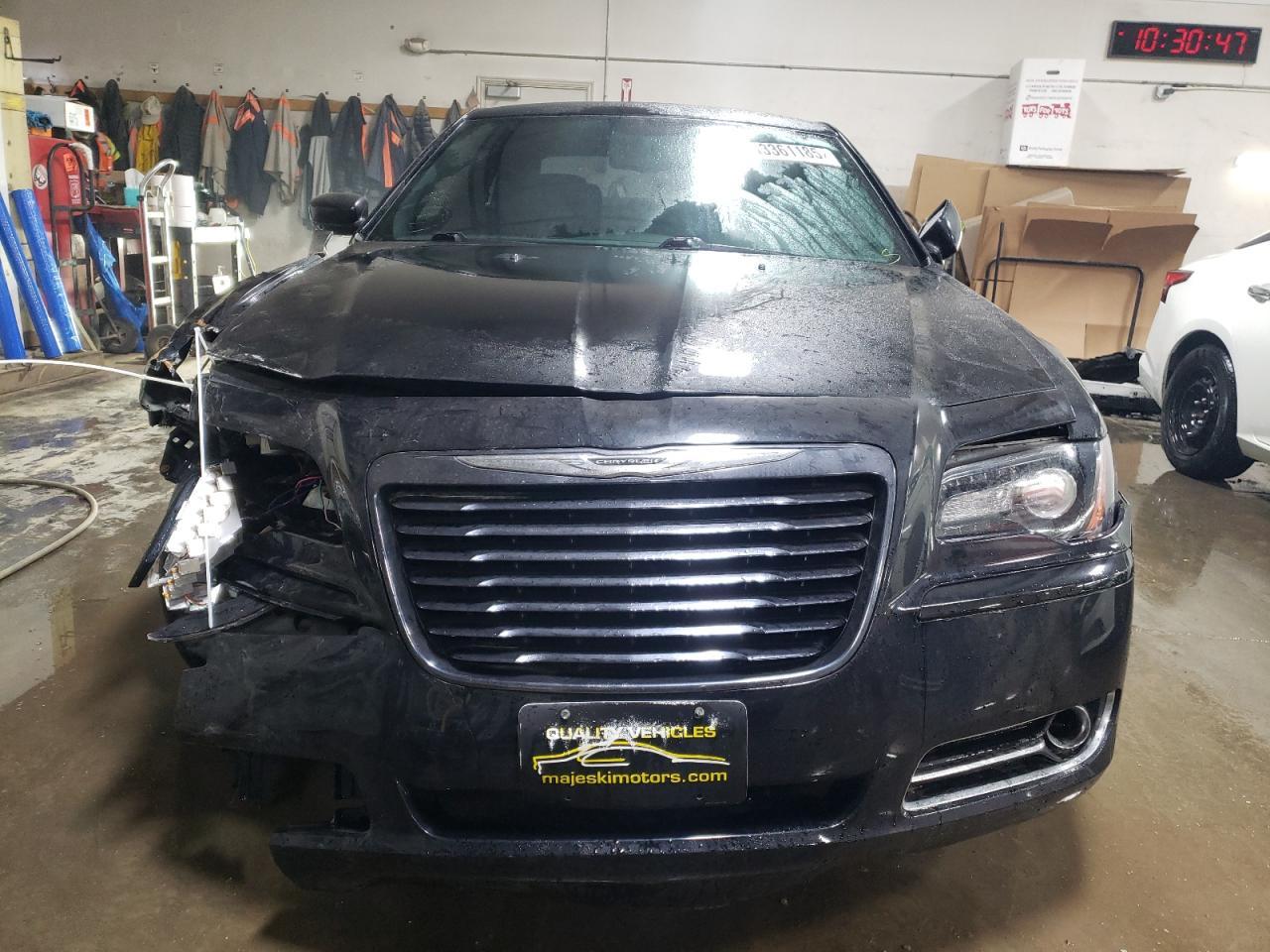 2014 Chrysler 300 S - Фото 5
