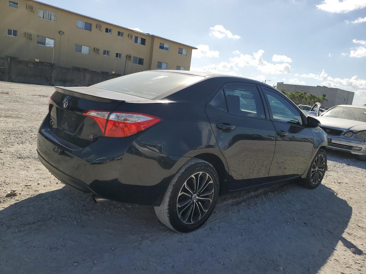 2016 Toyota Corolla L - Фото 3