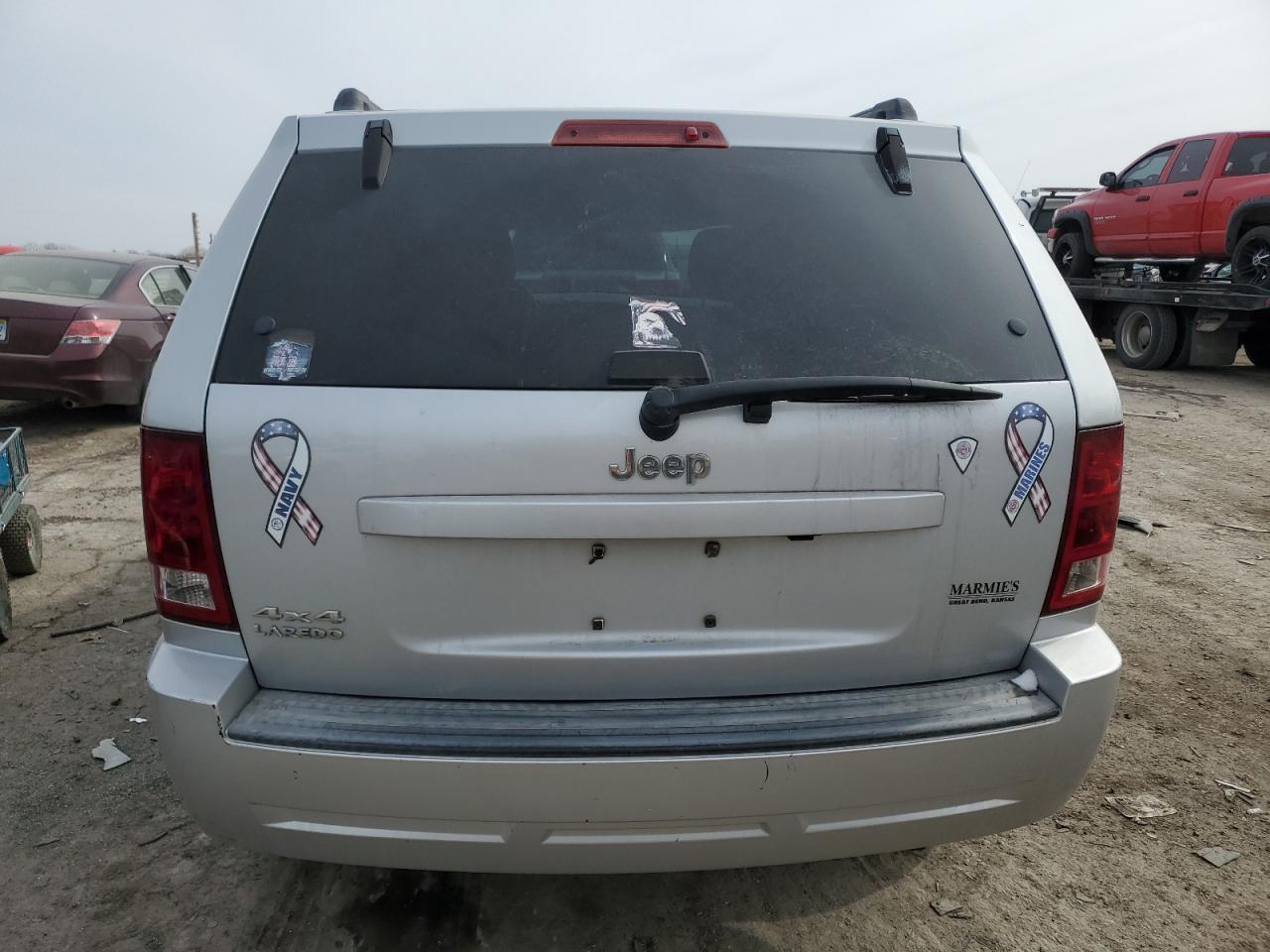 2006 Jeep Grand Cherokee Laredo - Фото 6