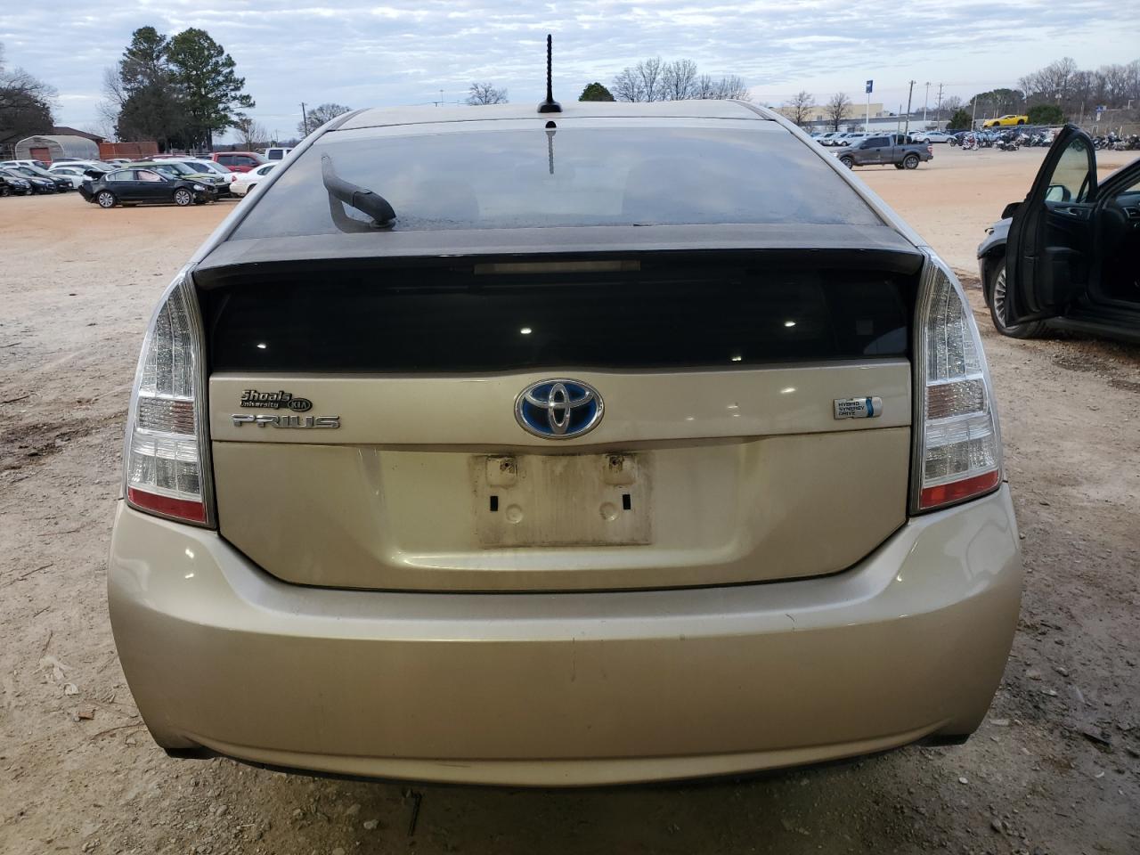 2010 Toyota Prius - Image 6