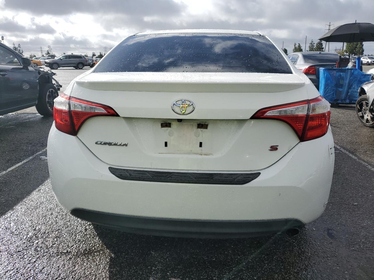 2015 Toyota Corolla L - Фото 6