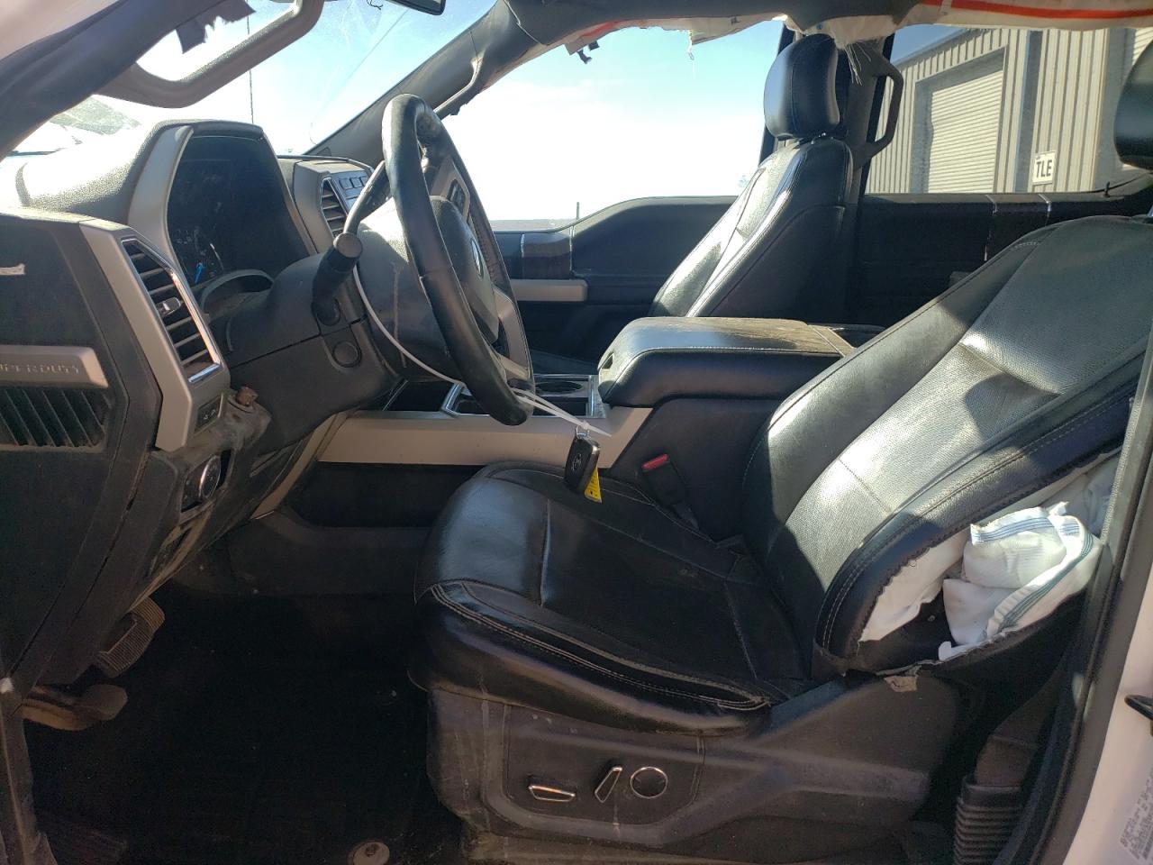 2017 Ford F350 Super Duty - Фото 7