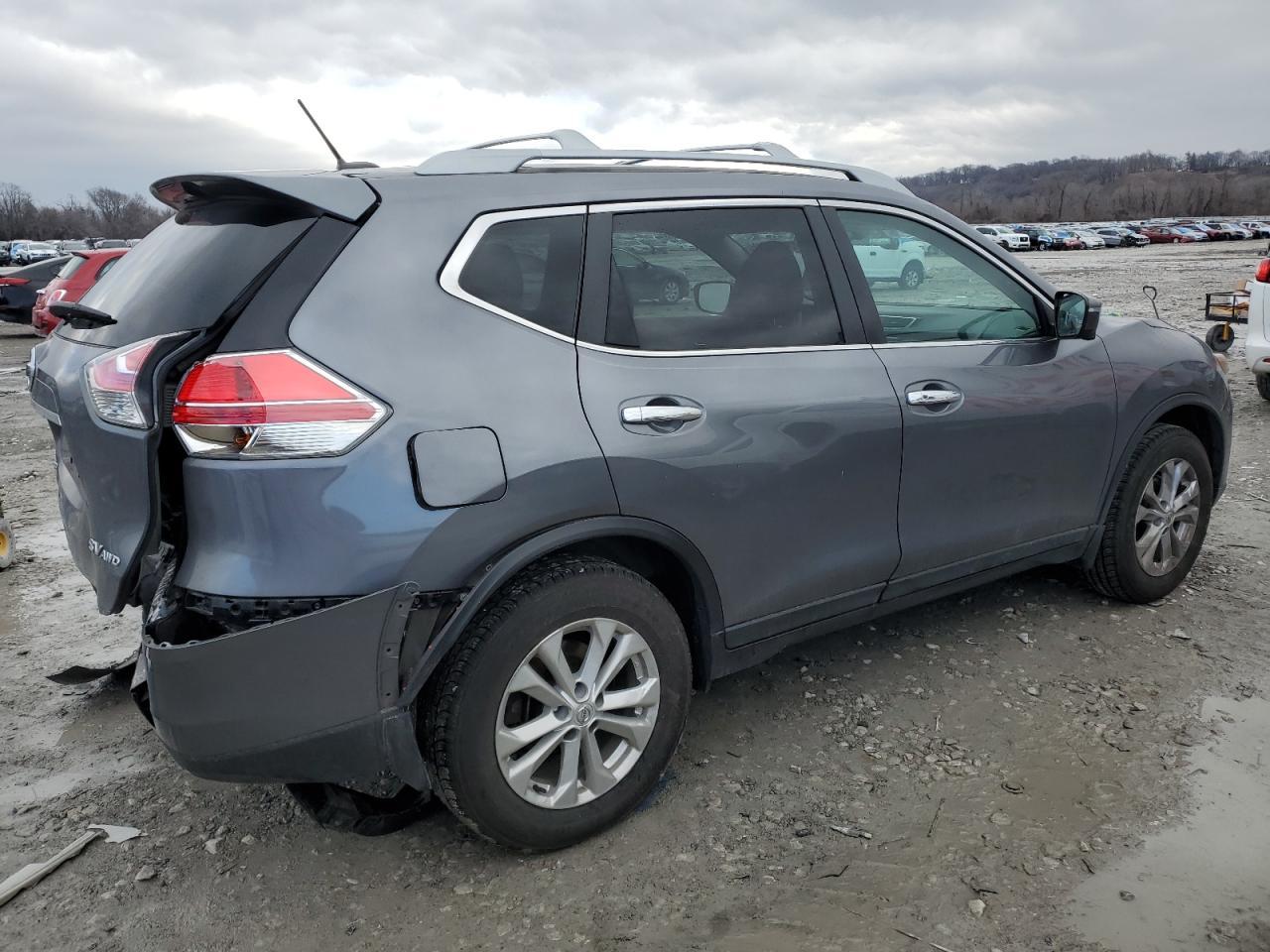 2016 Nissan Rogue S - Image 3